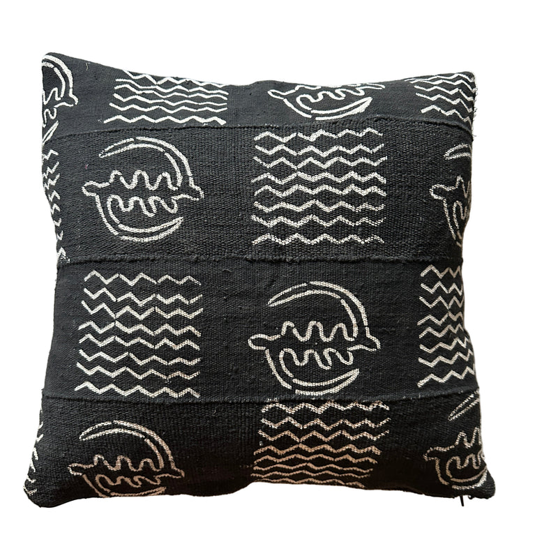 MUD CLOTH CUSHION - WARRIOR
