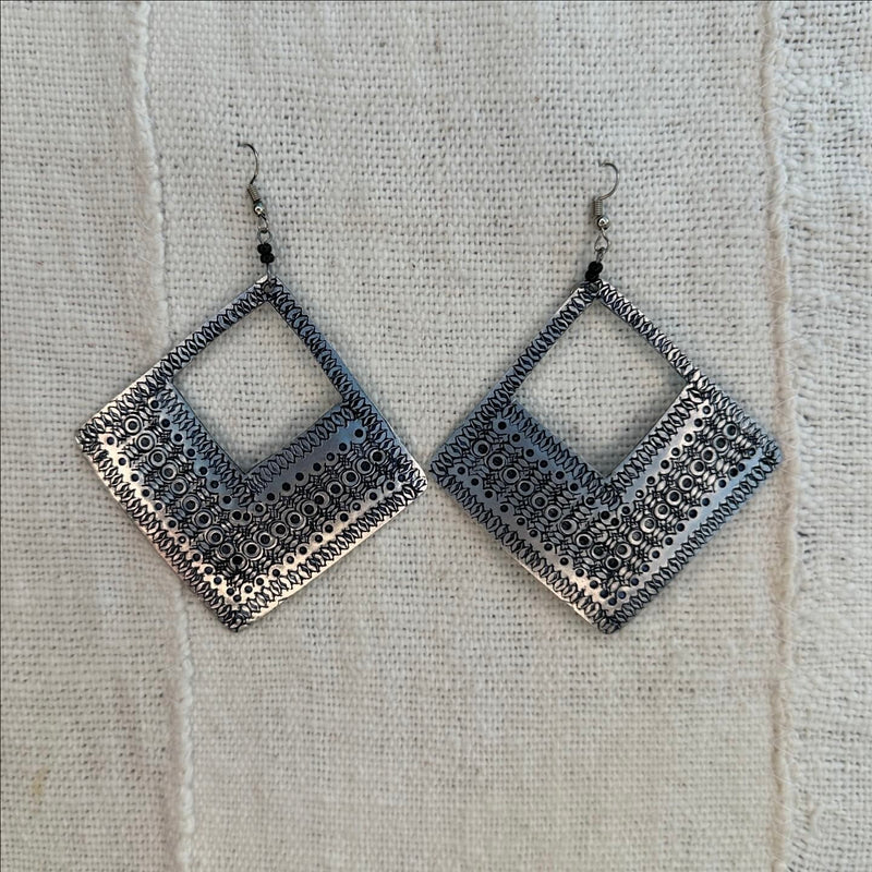 MAASAI EARRINGS - DIAMONDS